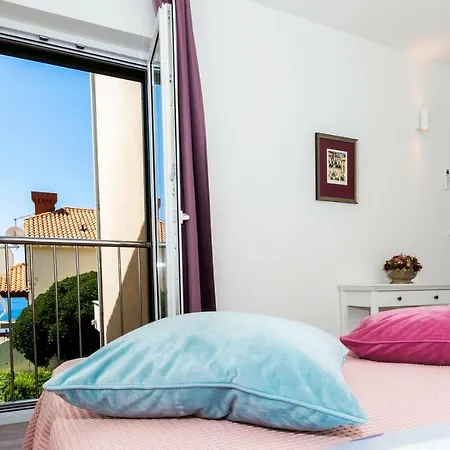 Grace Apartman *